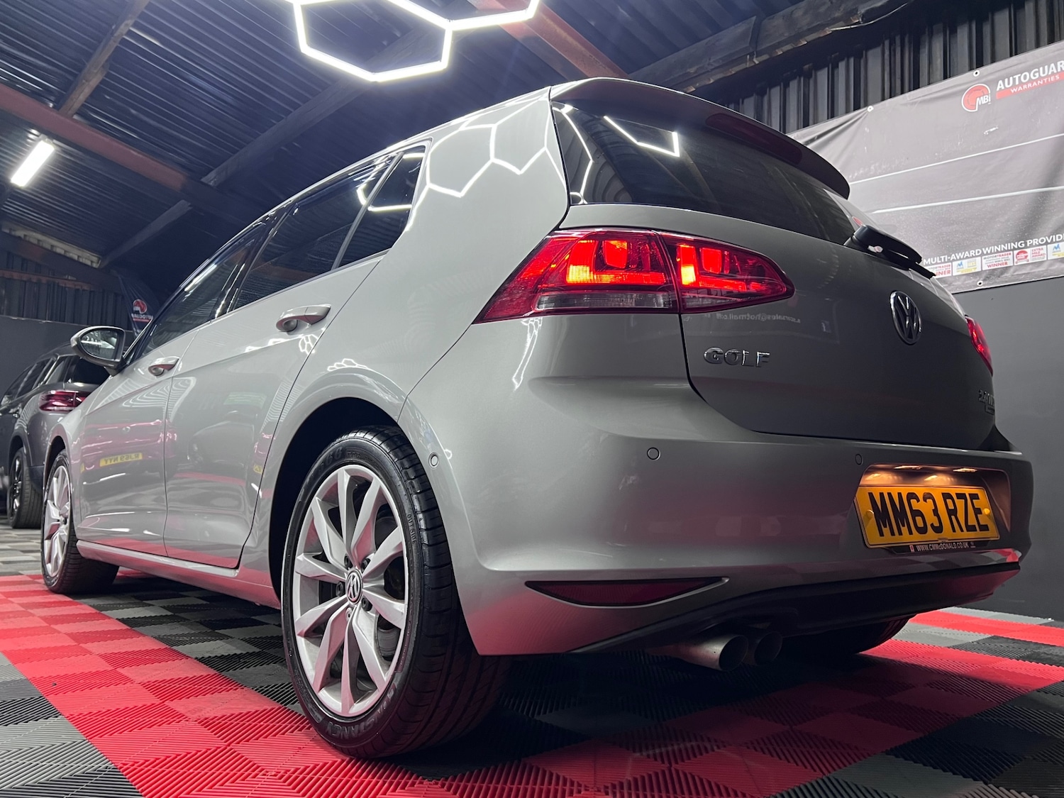 Used Volkswagen Golf 2013 for sale - 76368598: Photo 11