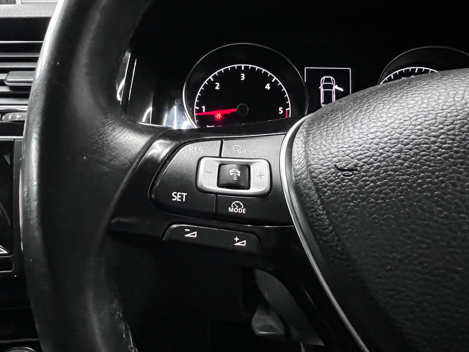 Used Volkswagen Golf 2013 for sale - 76368598: Photo 25