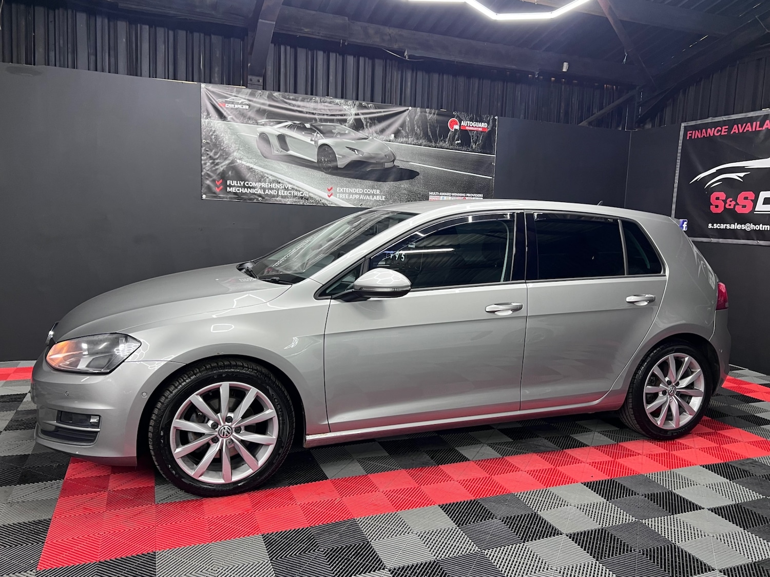 Used Volkswagen Golf 2013 for sale - 76368598: Photo 3