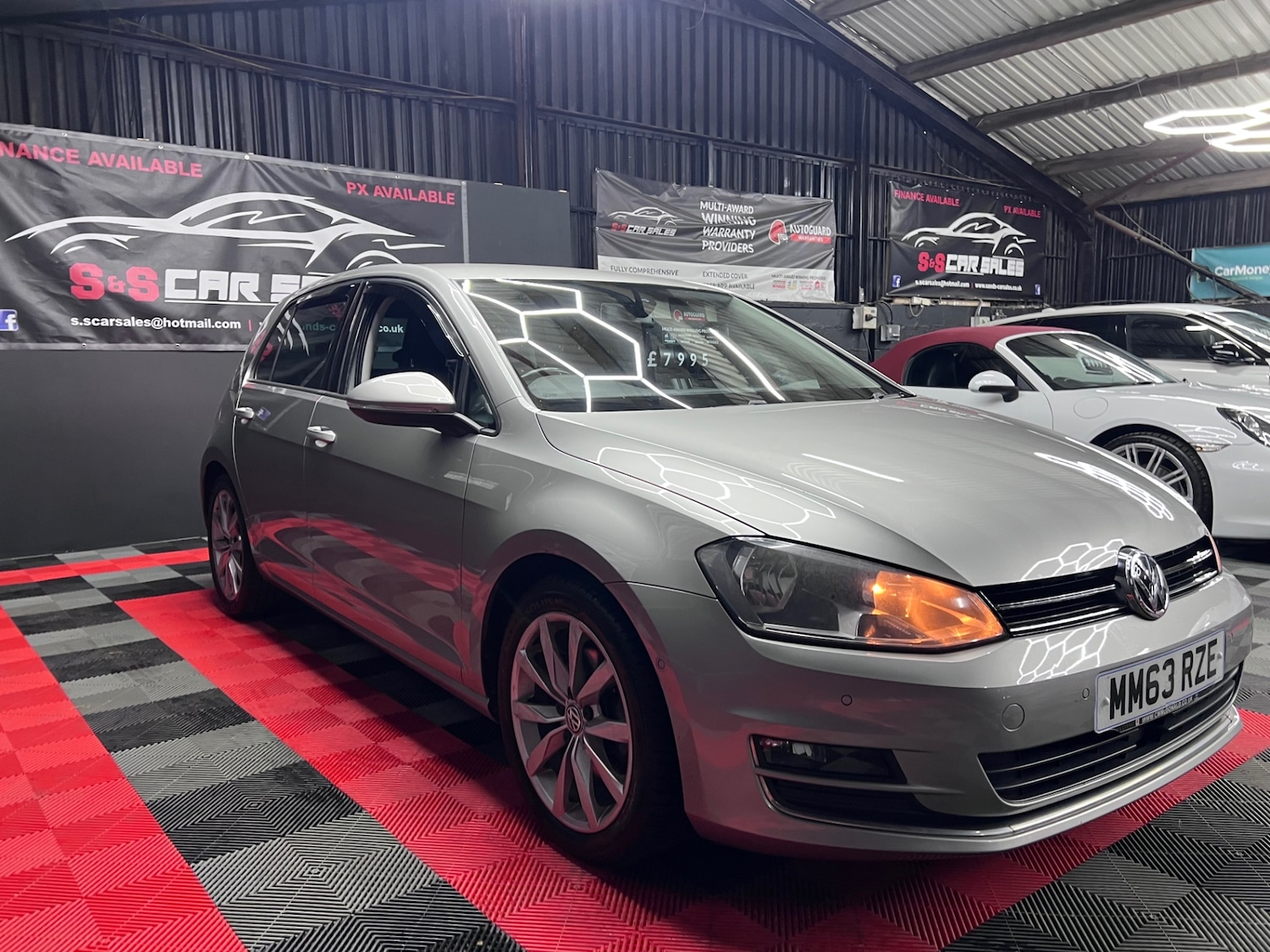 Used Volkswagen Golf 2013 for sale - 76368598: Photo 5