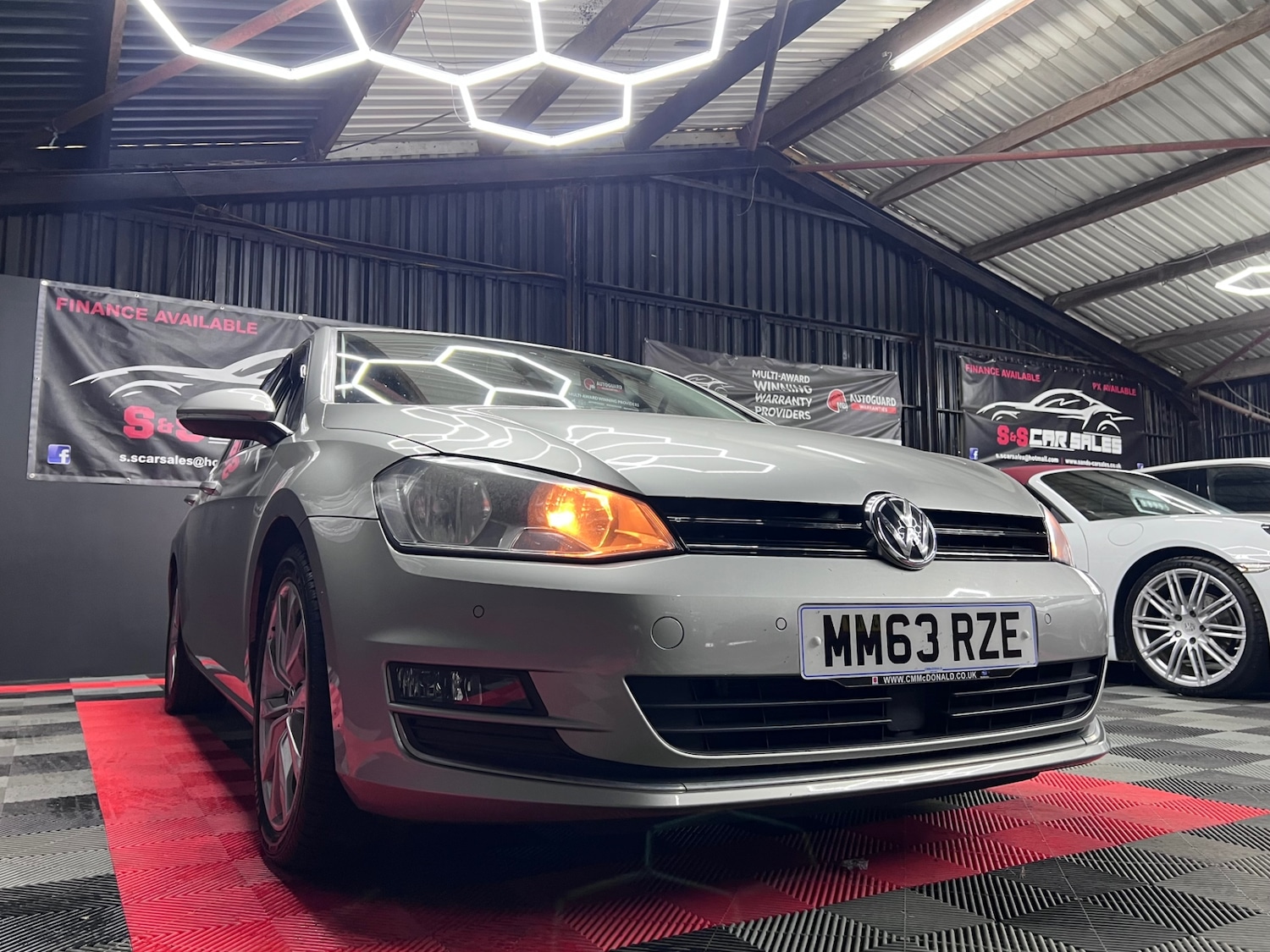 Used Volkswagen Golf 2013 for sale - 76368598: Photo 7