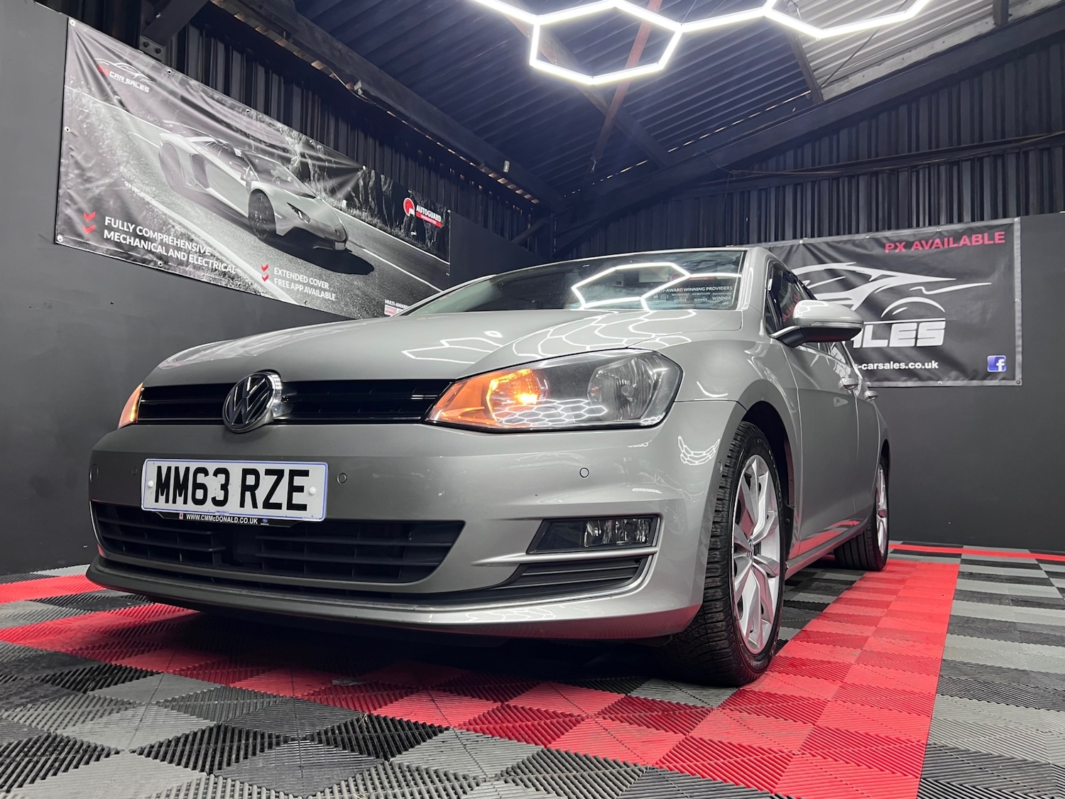 Used Volkswagen Golf 2013 for sale - 76368598: Photo 8