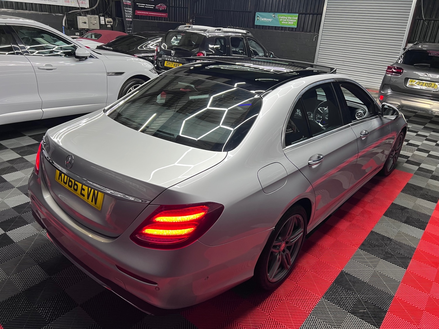 Used Mercedes-Benz E Class 2016 for sale - 77012309: Photo 13