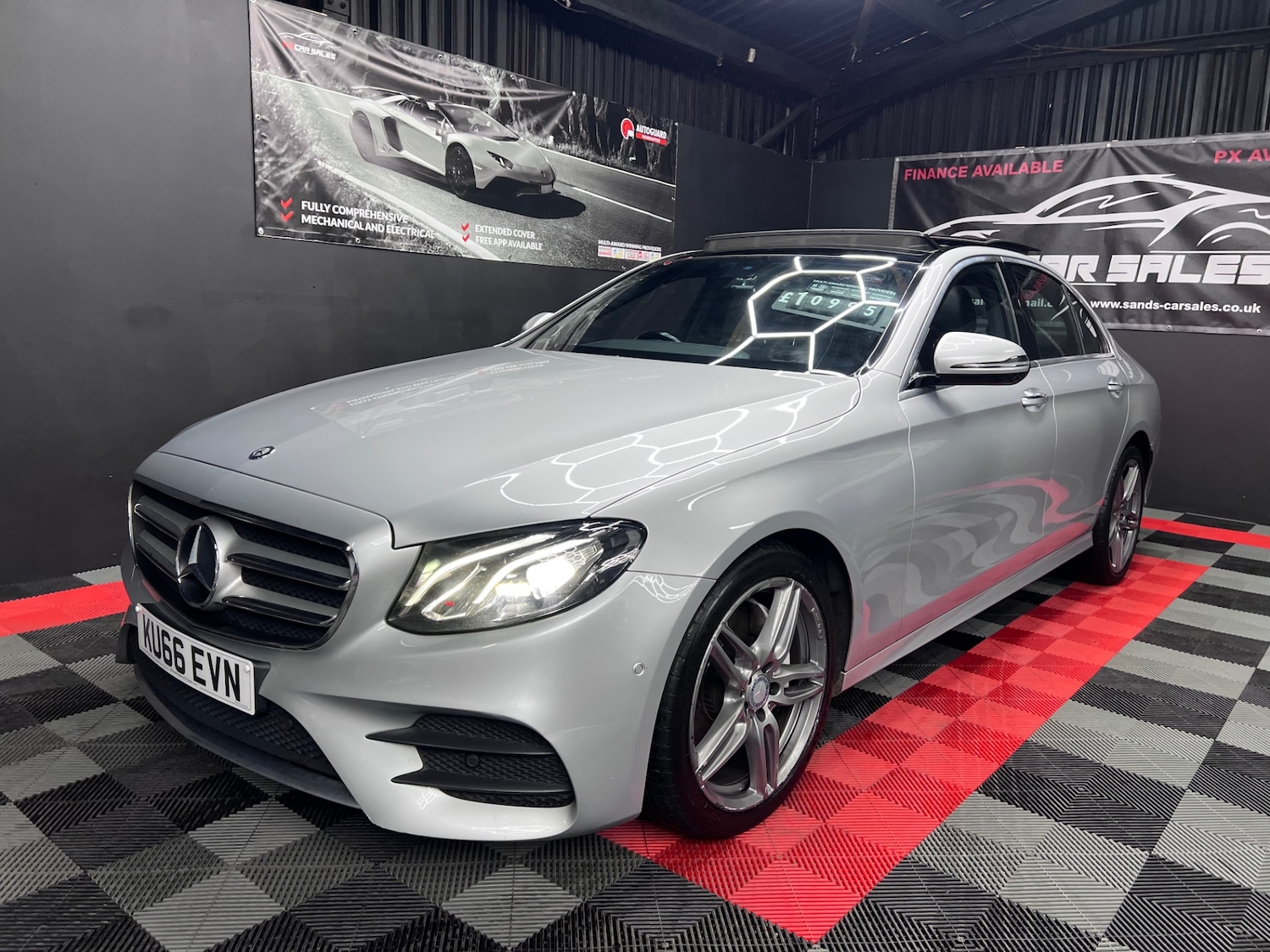 Used Mercedes-Benz E Class 2016 for sale - 77012309: Photo 6