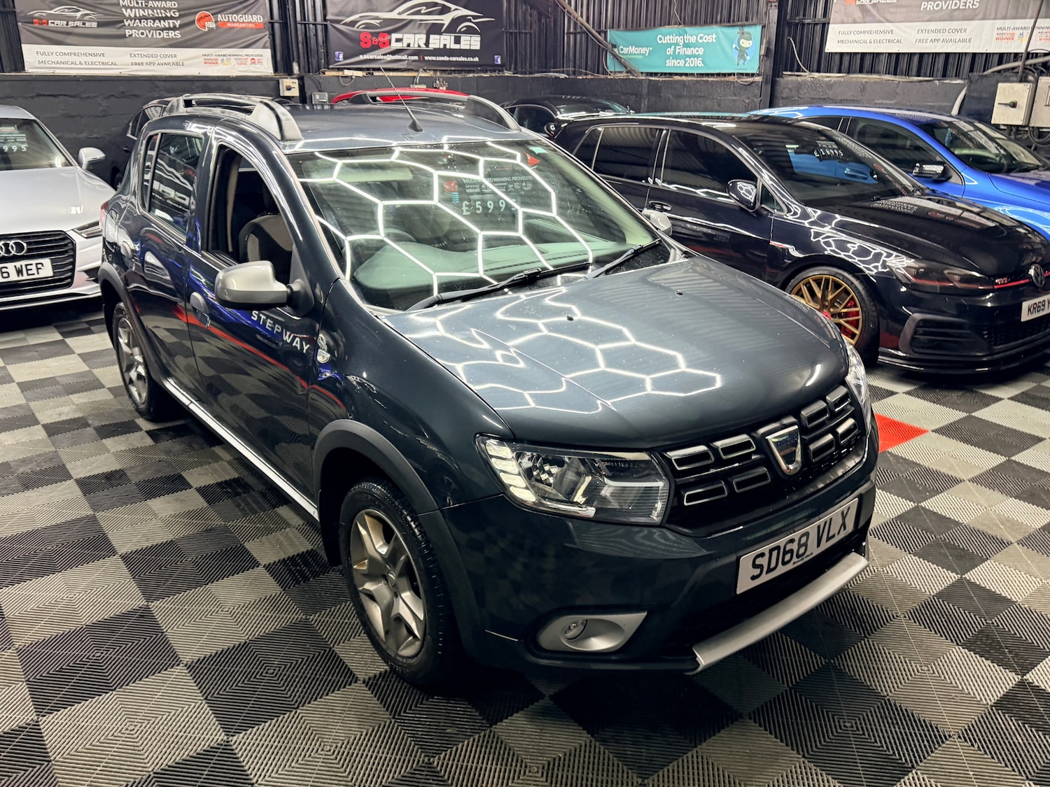 Used Dacia Sandero Stepway 2018 for sale - 77167671: Photo 5