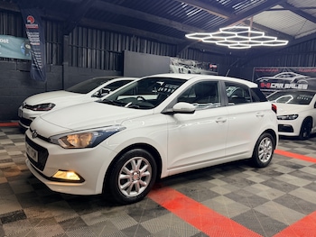 Used Hyundai i20 2017 for sale - 78466792: Photo
