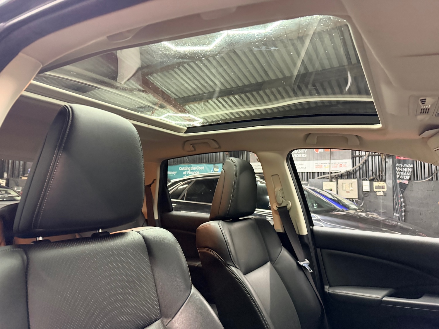 Used Honda CR-V 2017 for sale - 77297359: Photo 31