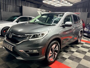 Used Honda CR-V 2017 for sale - 77297359: Photo