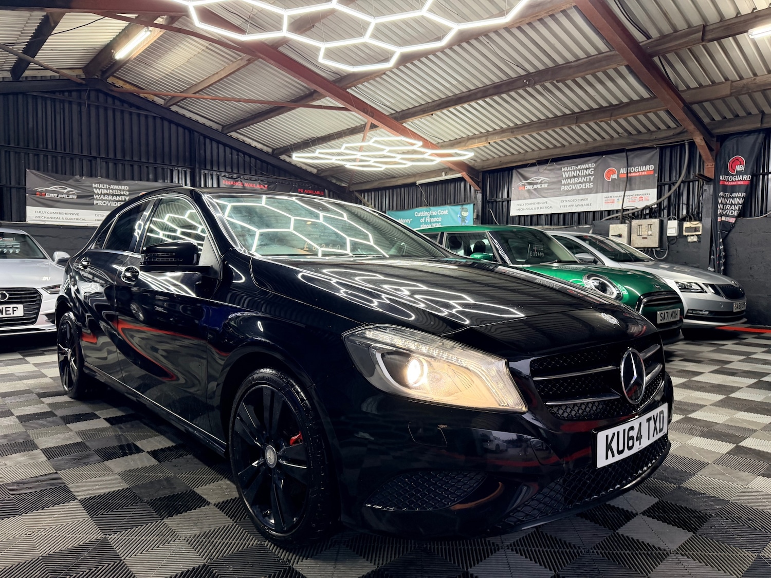 Used Mercedes-Benz A-Class 2014 for sale - 77032844: Photo 19