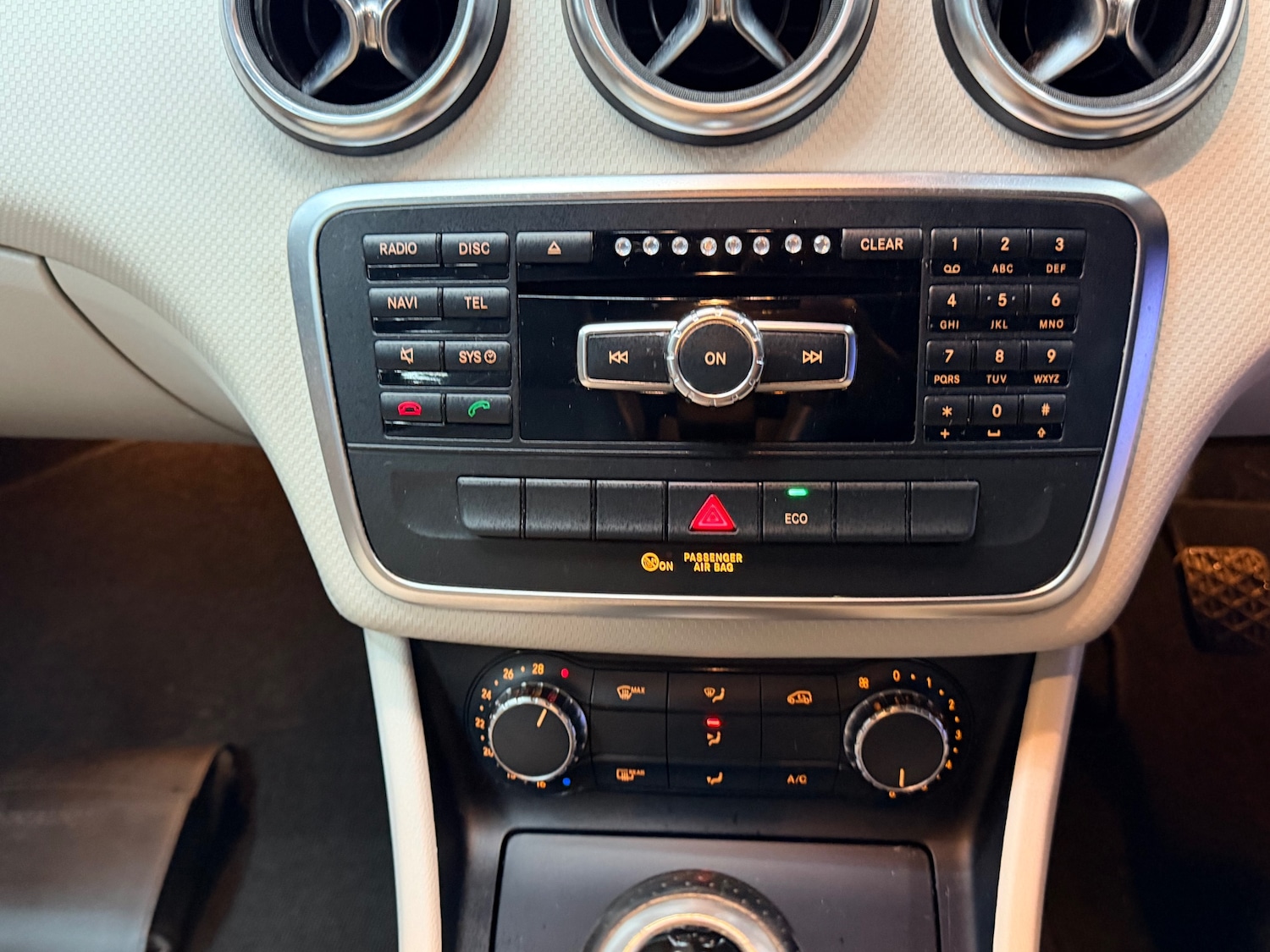 Used Mercedes-Benz A-Class 2014 for sale - 77032844: Photo 23