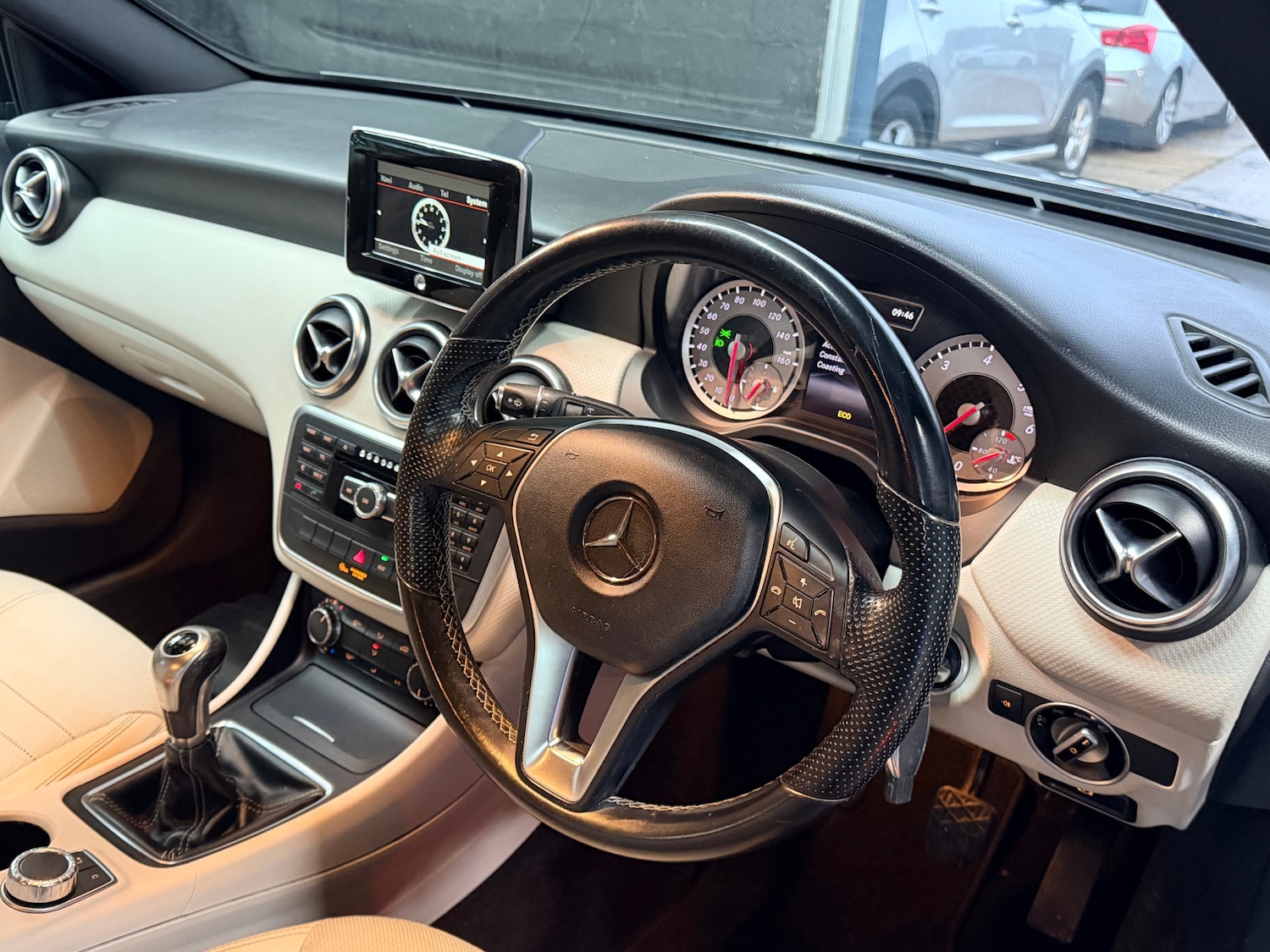 Used Mercedes-Benz A-Class 2014 for sale - 77032844: Photo 25