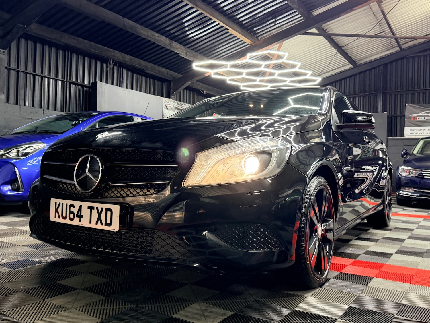 Used Mercedes-Benz A-Class 2014 for sale - 77032844: Photo 8