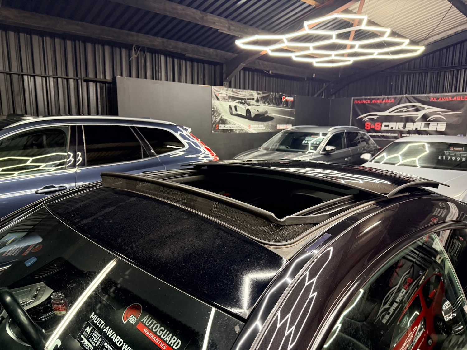 Used Mercedes-Benz C Class 2017 for sale - 77189478: Photo 13