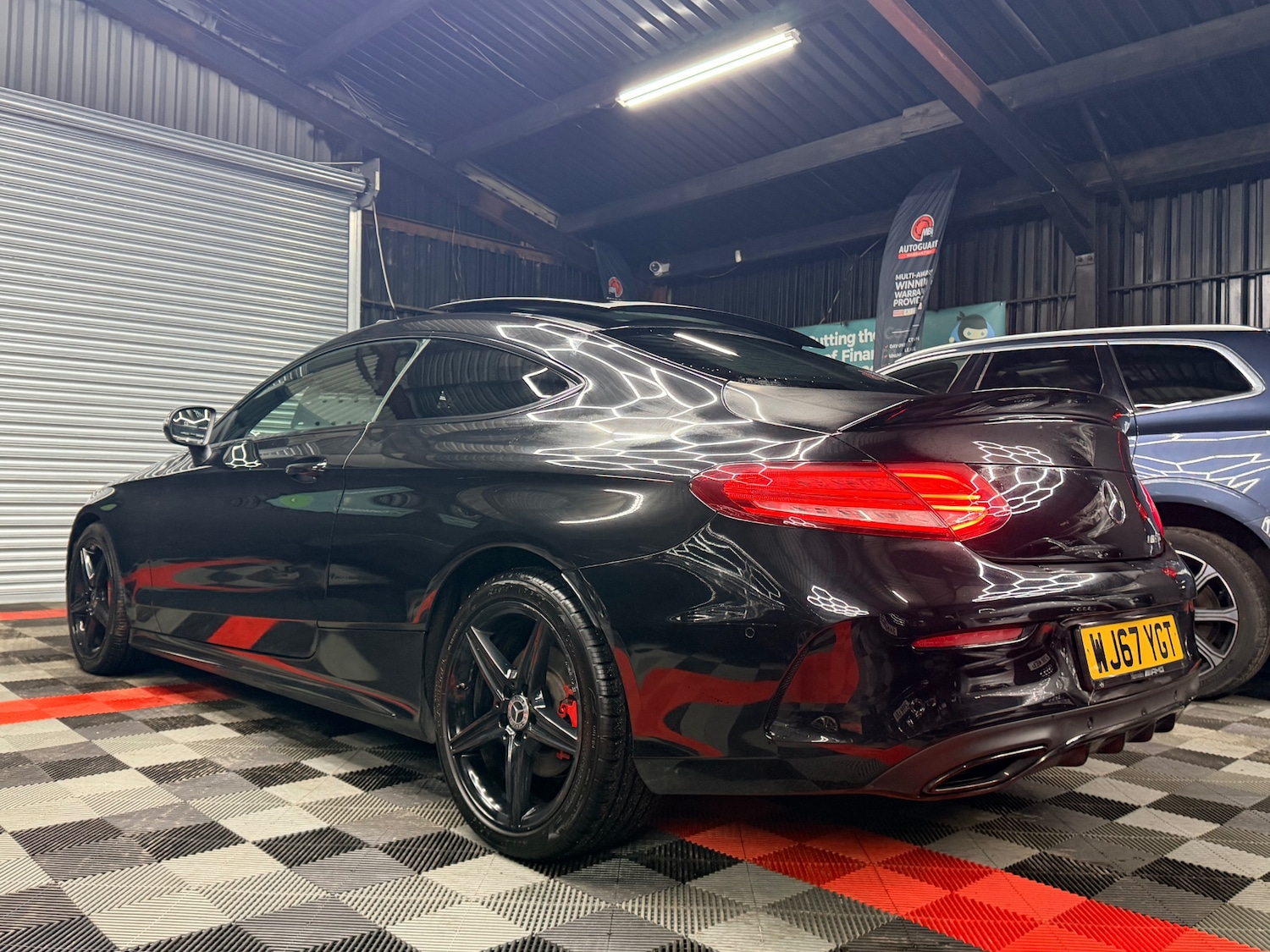 Used Mercedes-Benz C Class 2017 for sale - 77189478: Photo 4