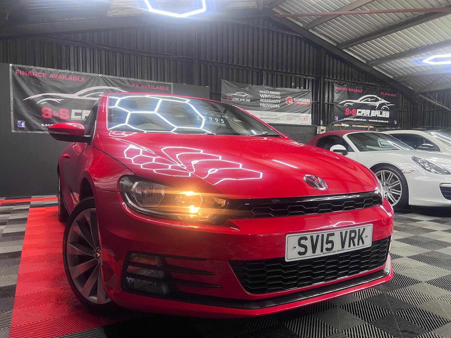 Used Volkswagen Scirocco 2015 for sale - 76566719: Photo 1