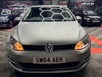 Used Volkswagen Golf 2014 for sale - 78105736: Photo