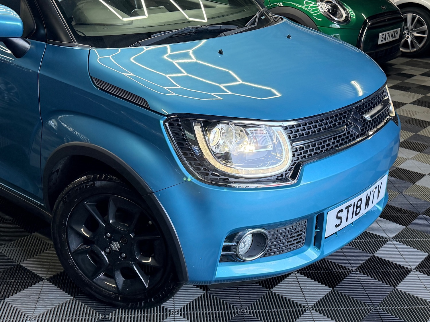 Used Suzuki Ignis 2018 for sale - 76859288: Photo 2