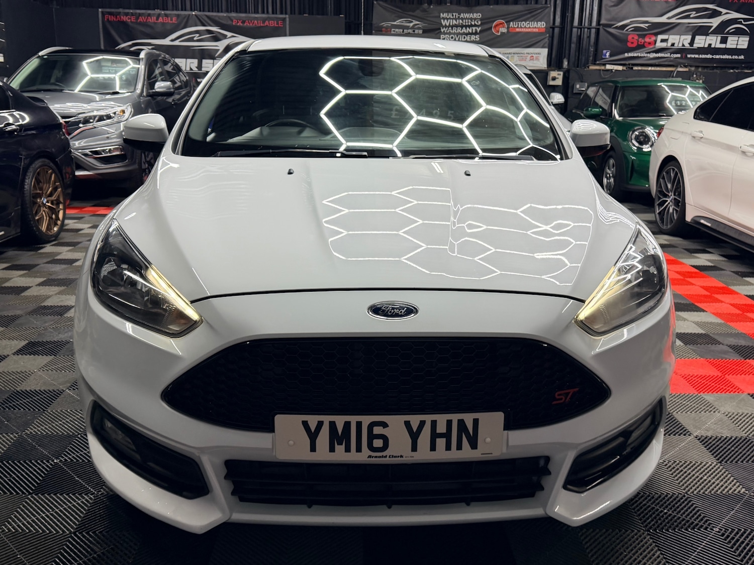 Used Ford Focus 2016 for sale - 77476377: Photo 11