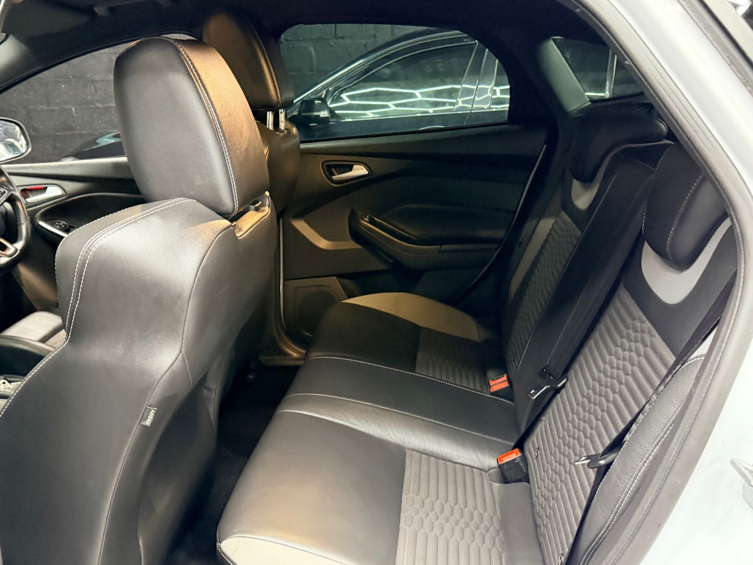 Used Ford Focus 2016 for sale - 77476377: Photo 13