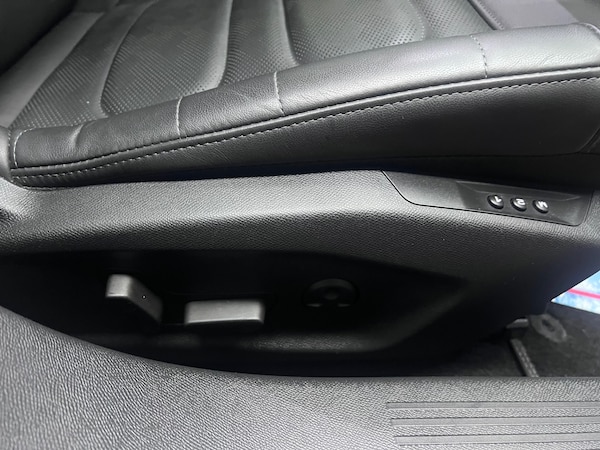 Used Citroen C5 X 2023 for sale - 75639005: Photo 30