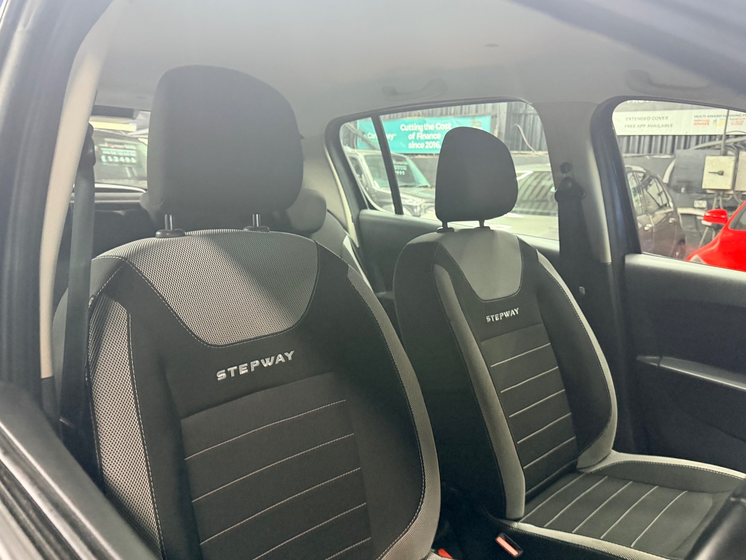 Used Dacia Sandero Stepway 2019 for sale - 78141919: Photo 11