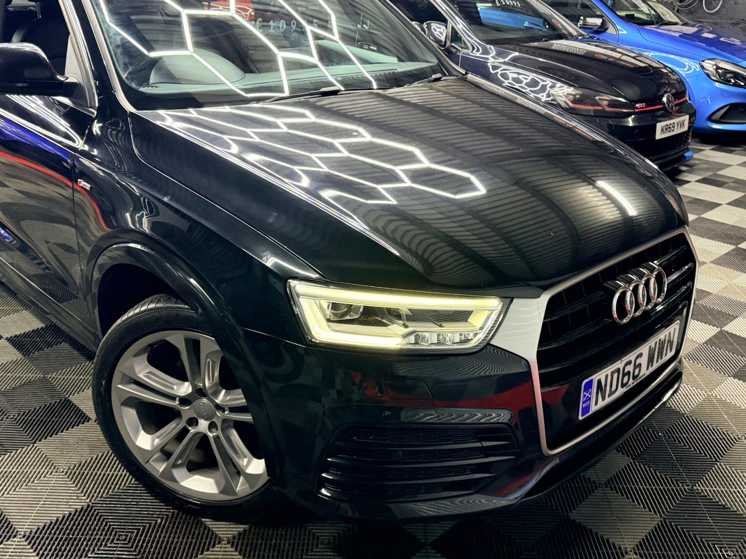 Used Audi Q3 2016 for sale - 77160764: Photo 2