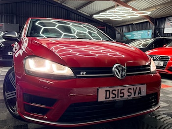 Used Volkswagen Golf 2015 for sale - 77619372: Photo