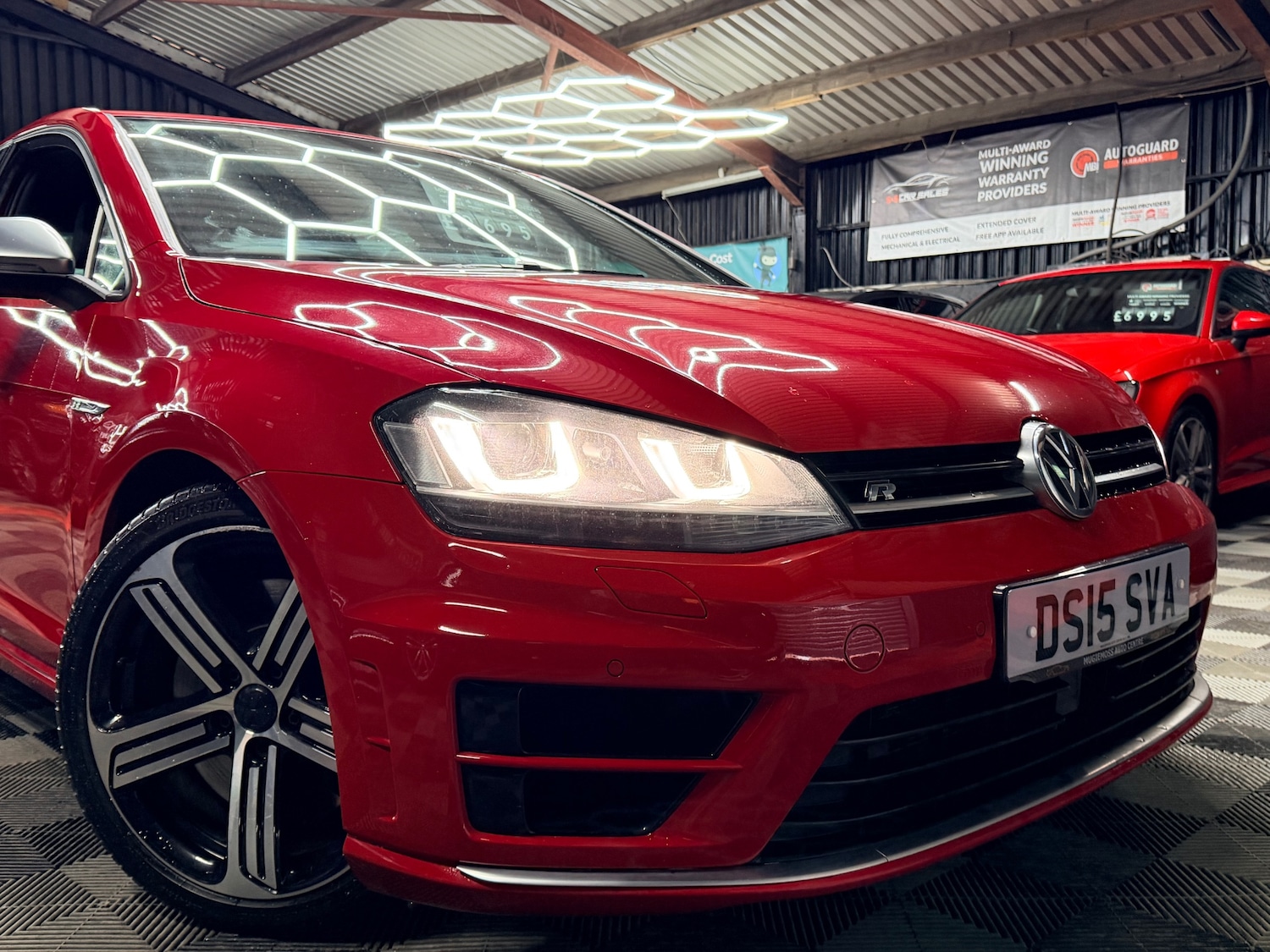 Used Volkswagen Golf 2015 for sale - 77619372: Photo 2