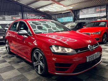 Used Volkswagen Golf 2015 for sale - 77619372: Photo