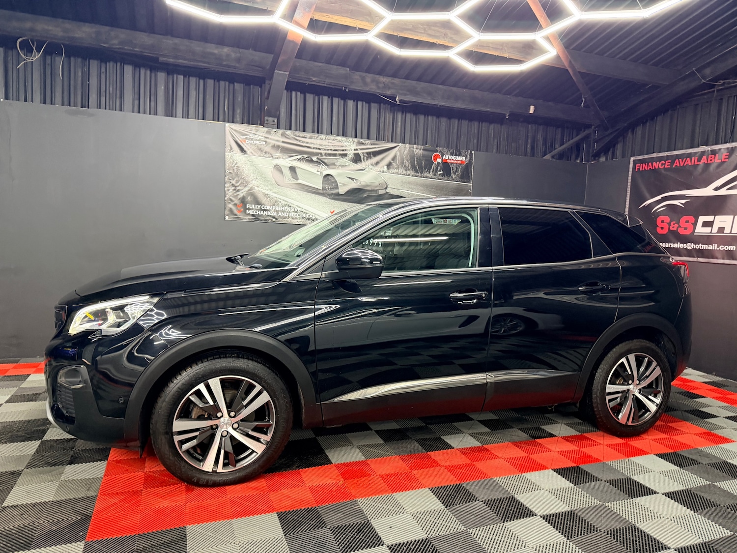 Used Peugeot 3008 2018 for sale - 76598727: Photo 2