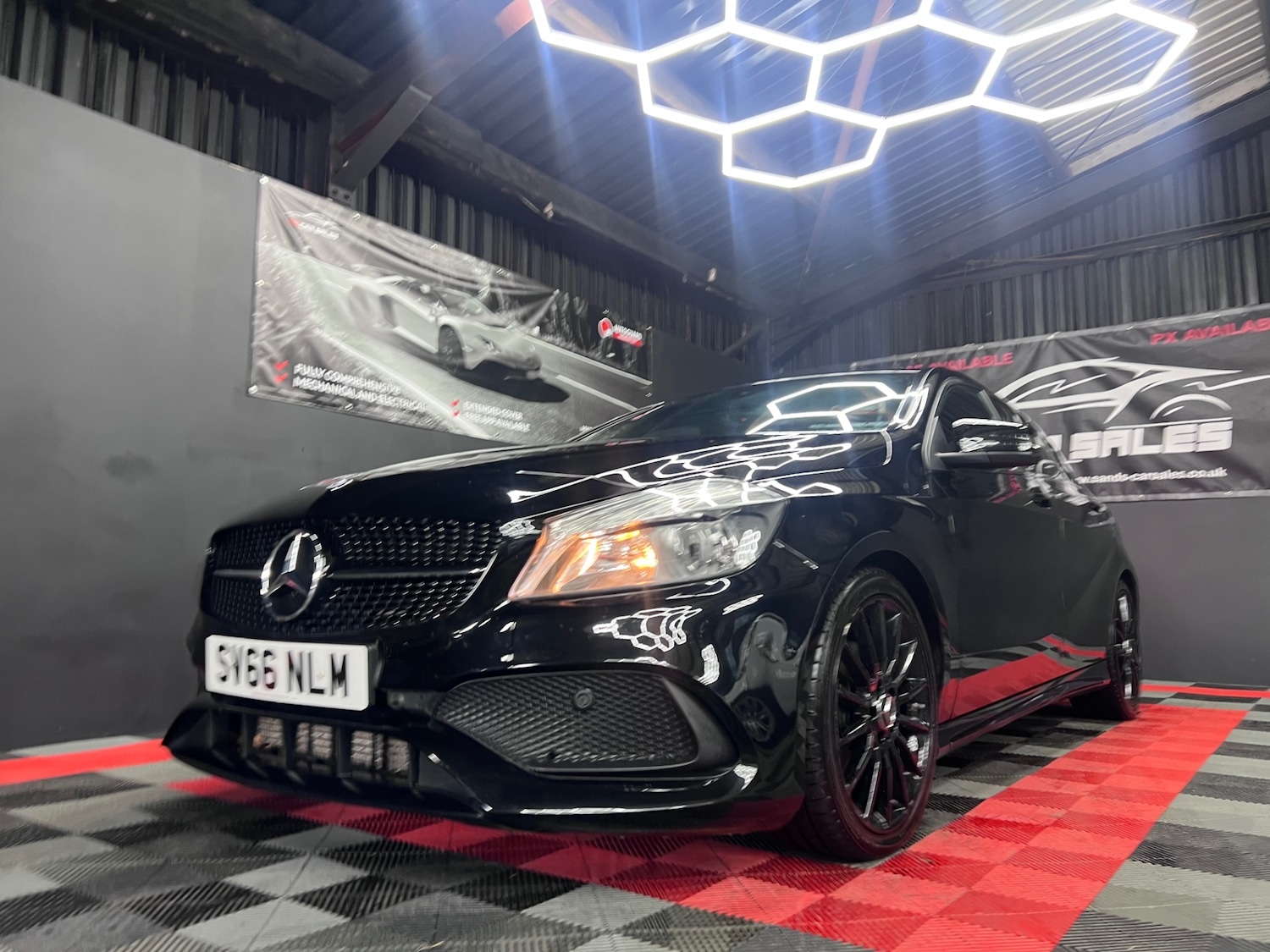 Used Mercedes-Benz A-Class 2016 for sale - 76391227: Photo 8