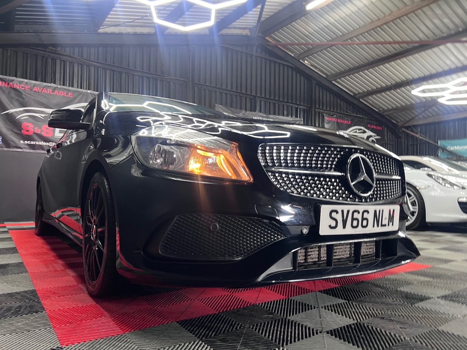 Used Mercedes-Benz A-Class 2016 for sale - 76391227: Photo 9