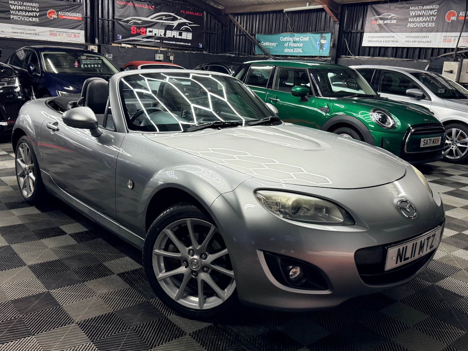 Used Mazda MX-5 2011 for sale - 76932195: Photo 3
