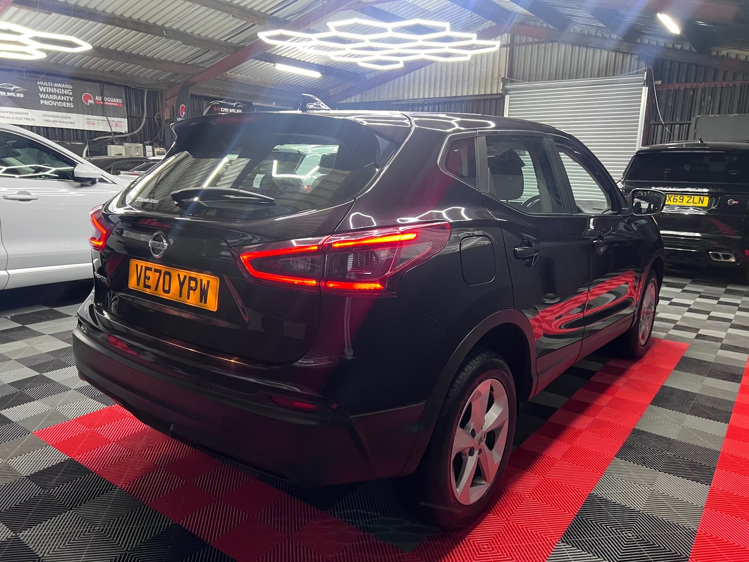 Vehicle 21