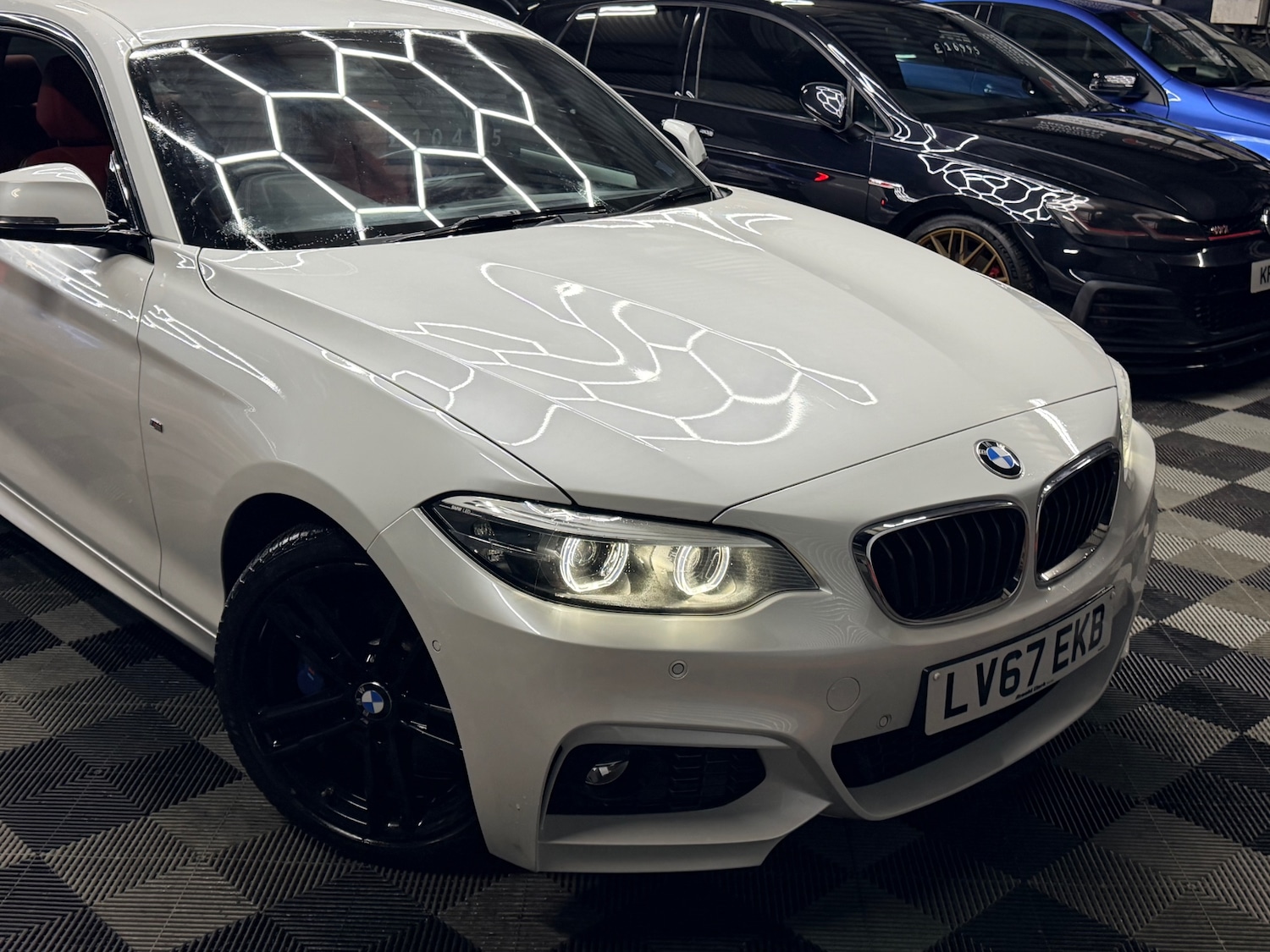 Used BMW 2 Series 2017 for sale - 77228462: Photo 2