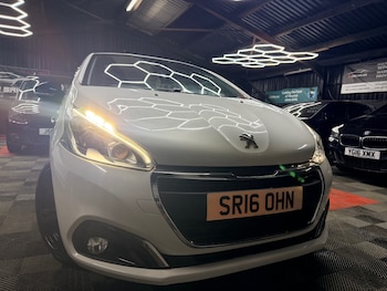 Used Peugeot 208 2016 for sale - 78627246: Photo