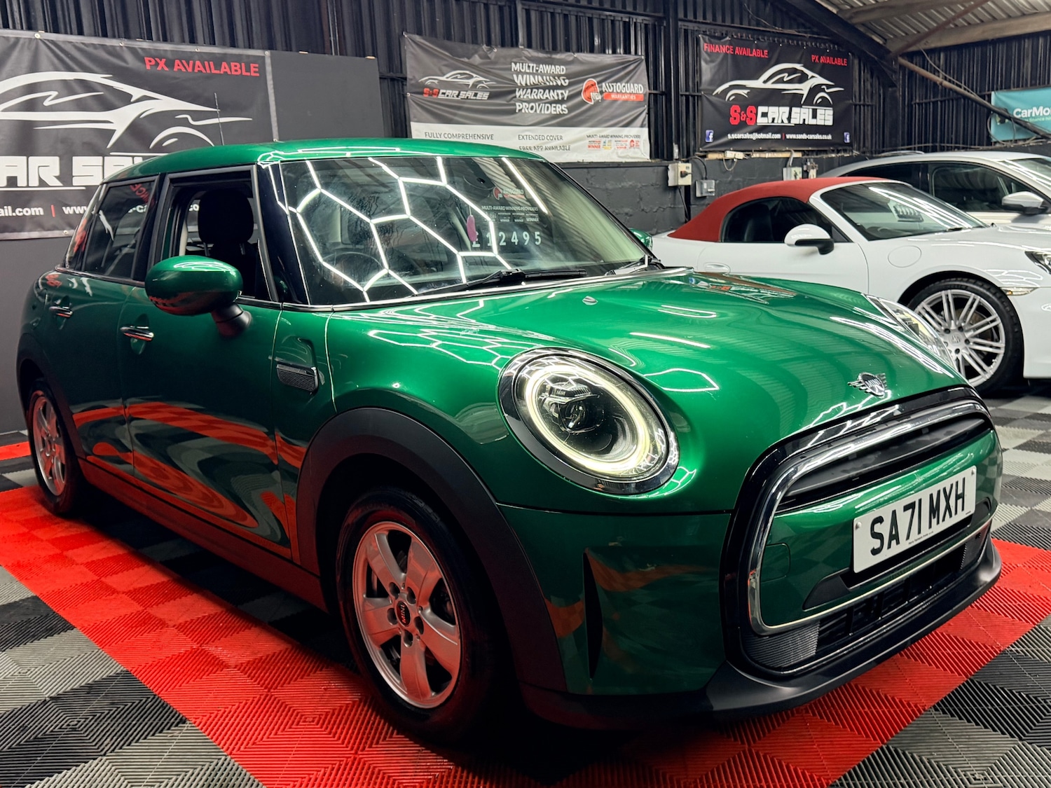 Used MINI Hatch 2021 for sale - 76684471: Photo 26