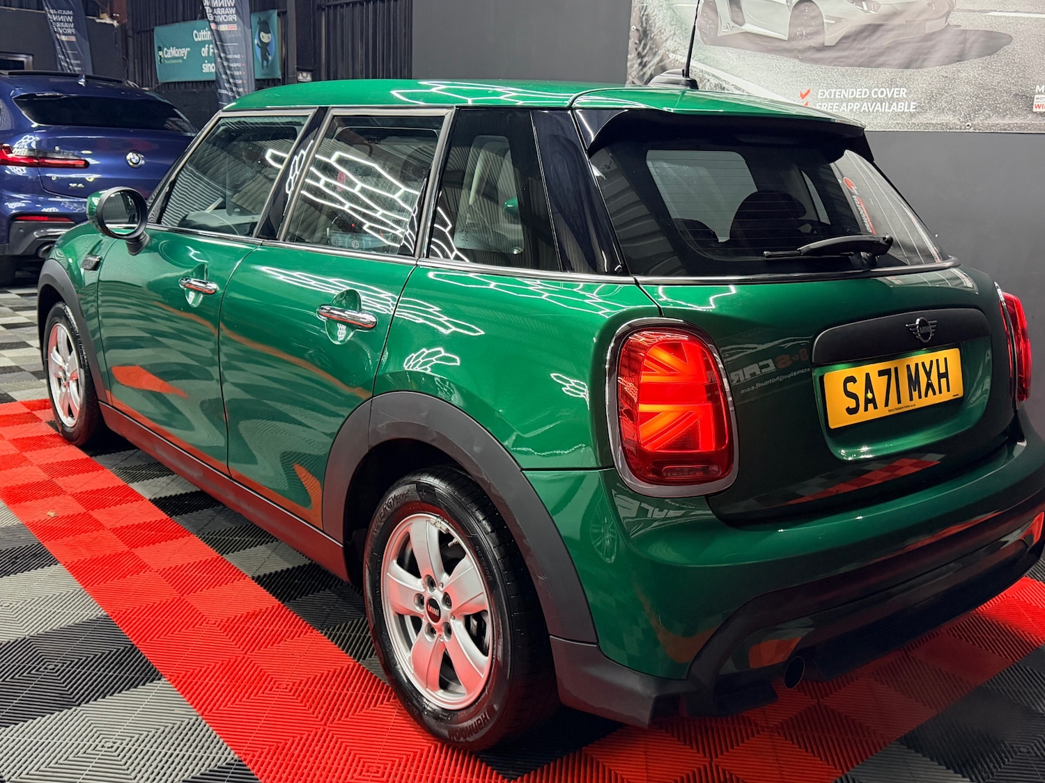 Used MINI Hatch 2021 for sale - 76684471: Photo 9