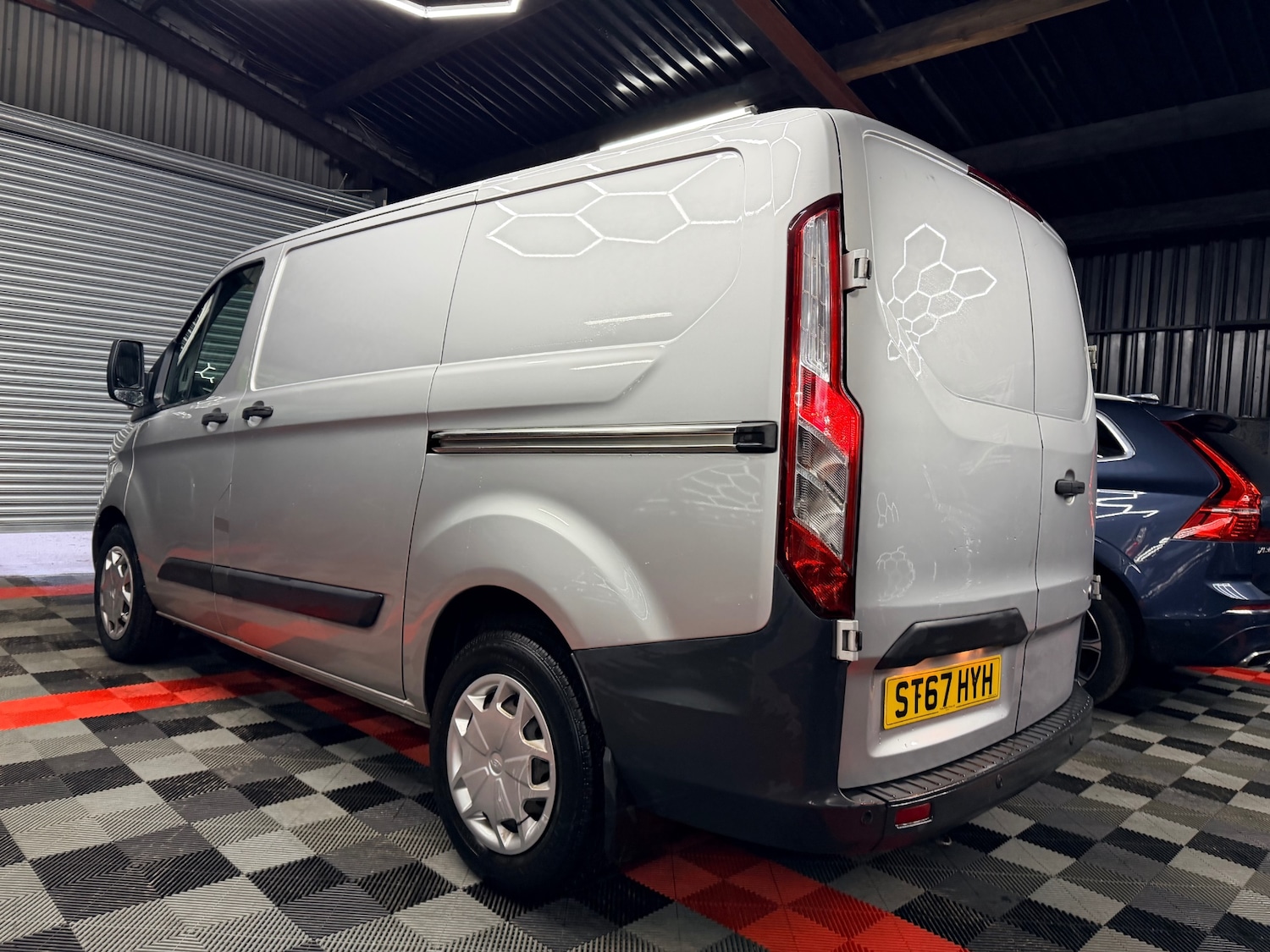 Used Ford Transit Custom 2017 for sale - 77296338: Photo 10