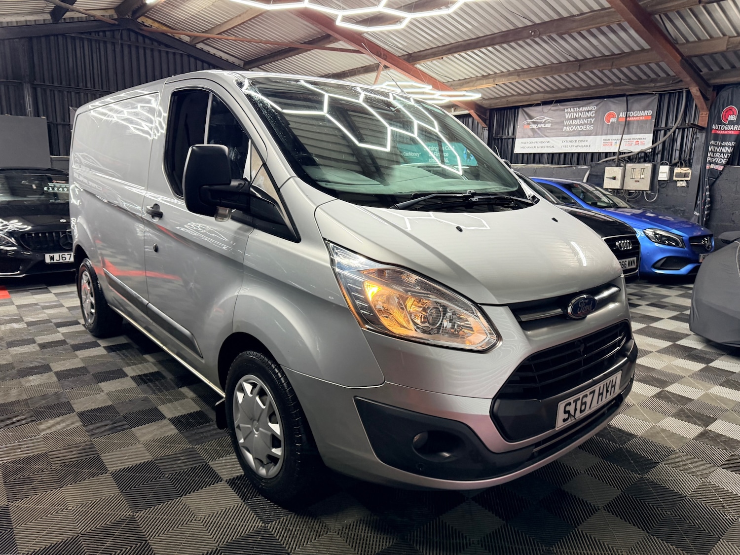 Used Ford Transit Custom 2017 for sale - 77296338: Photo 5