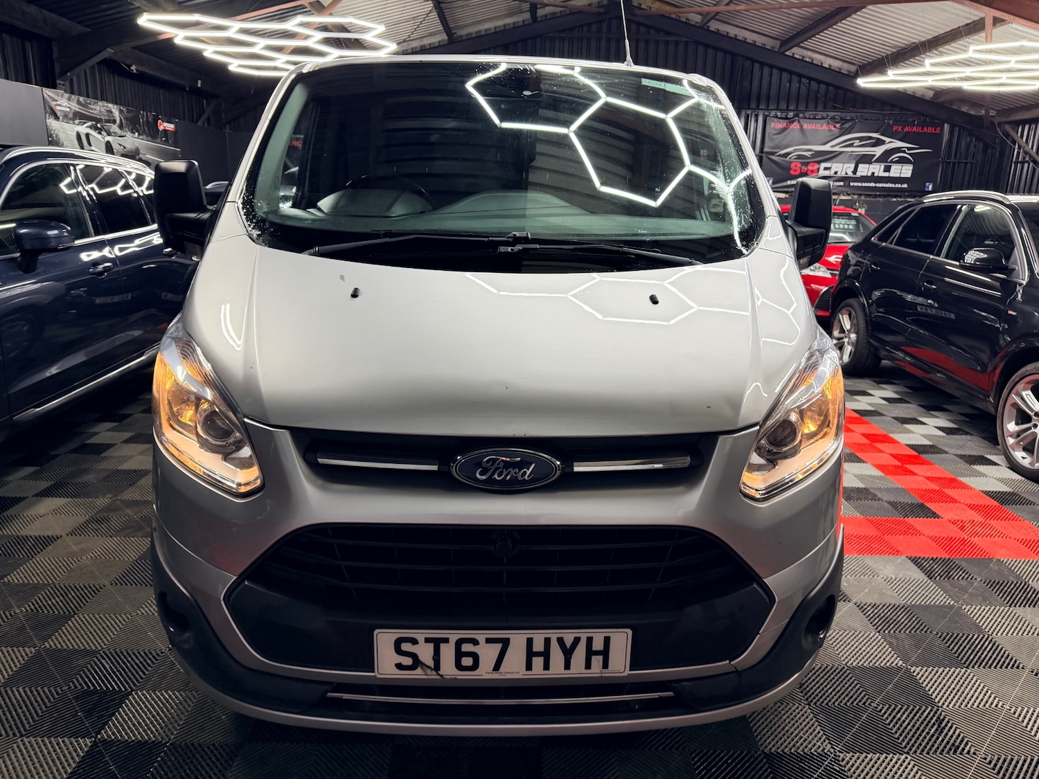 Used Ford Transit Custom 2017 for sale - 77296338: Photo 6