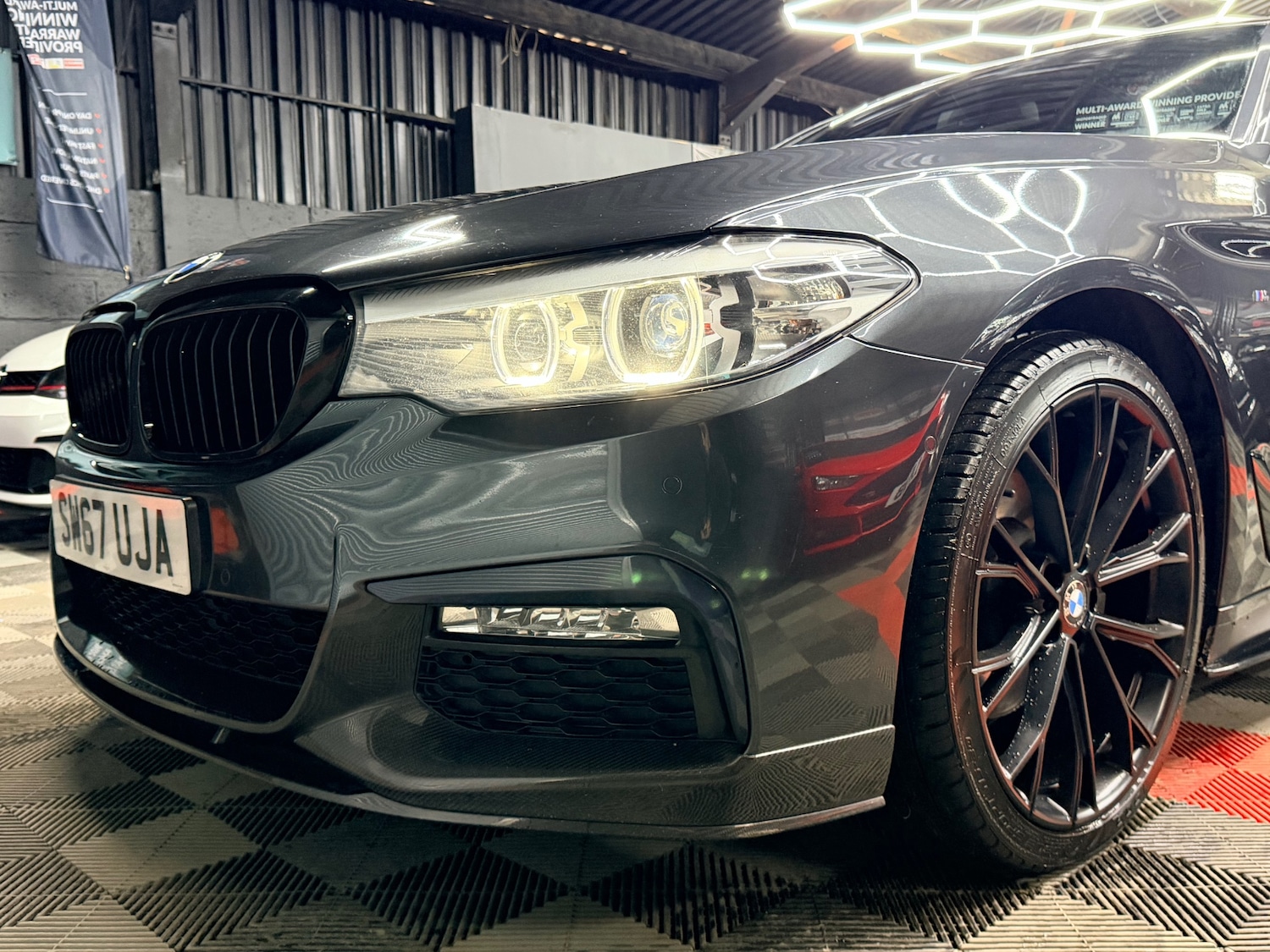 Used BMW 5 Series 2018 for sale - 77997562: Photo 12