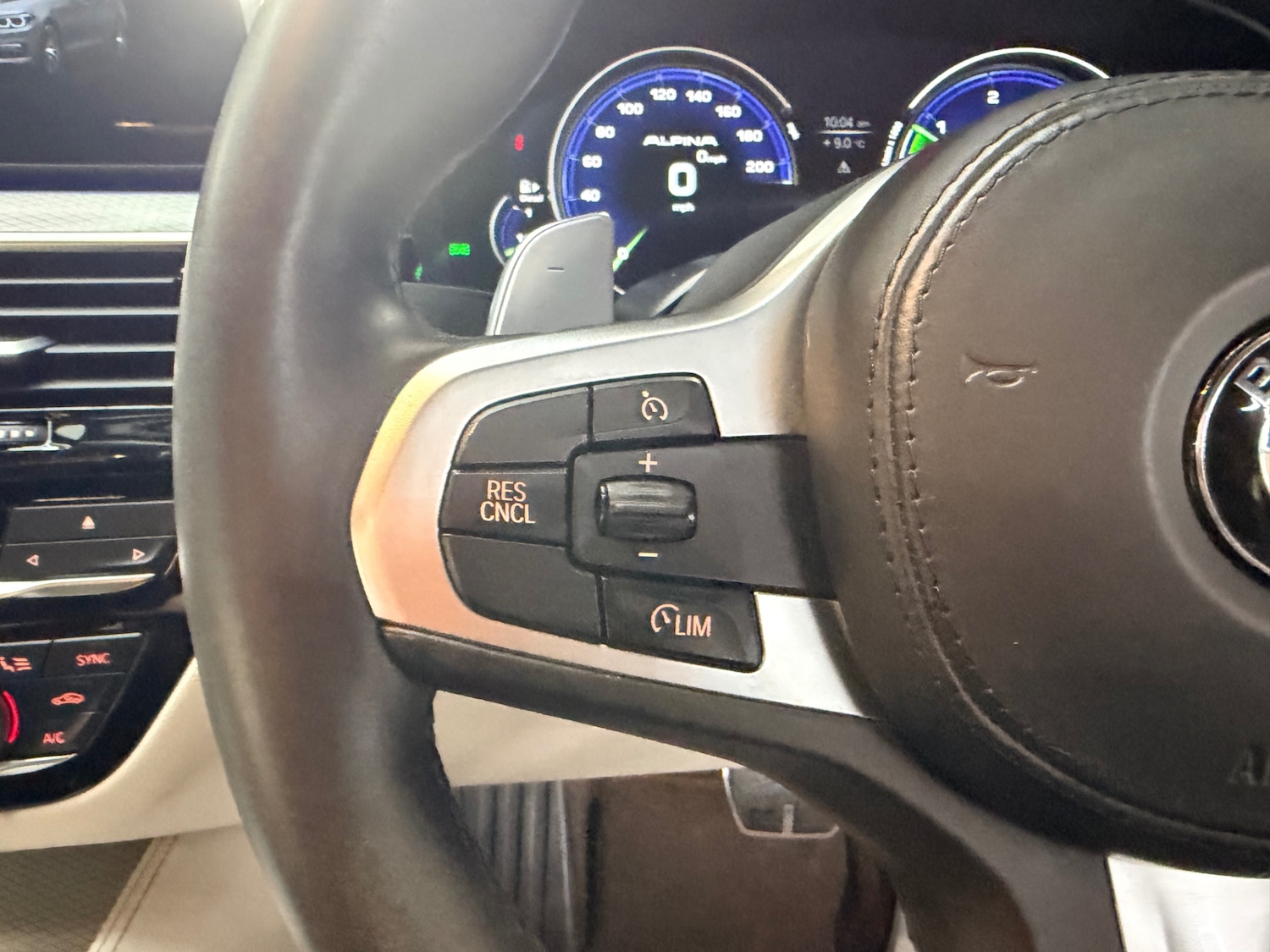 Used BMW 5 Series 2018 for sale - 77997562: Photo 27