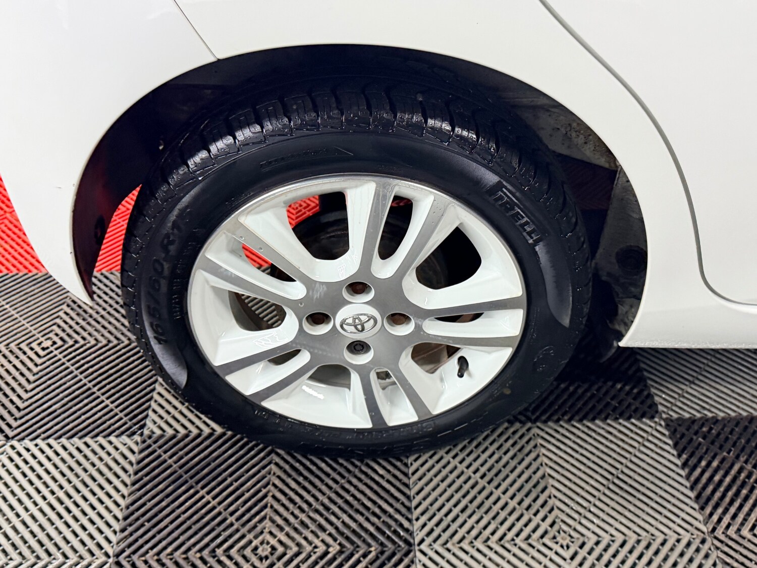 Used Toyota AYGO 2016 for sale - 77718145: Photo 14