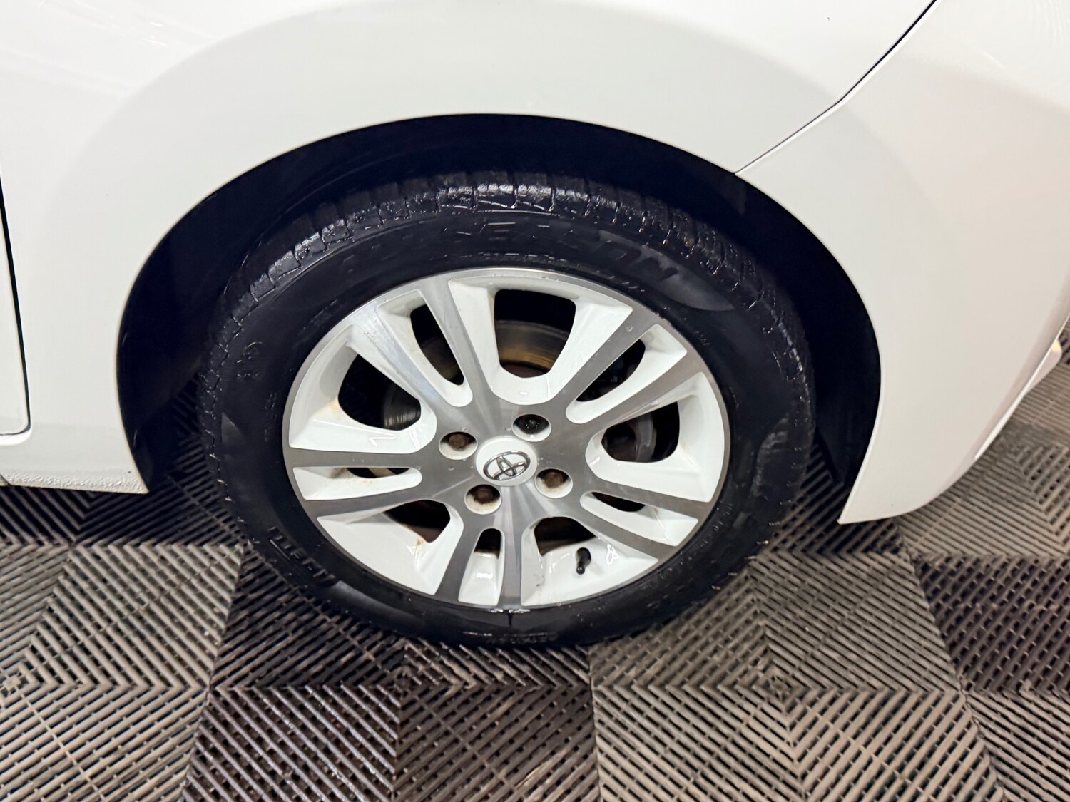 Used Toyota AYGO 2016 for sale - 77718145: Photo 15