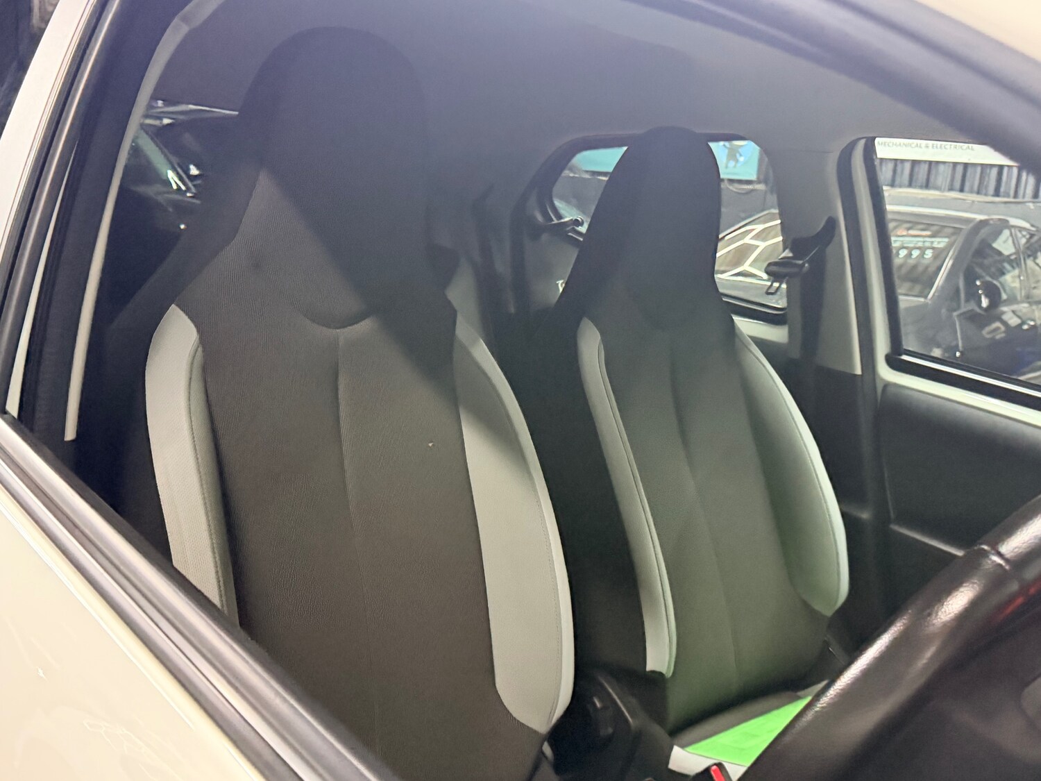 Used Toyota AYGO 2016 for sale - 77718145: Photo 18