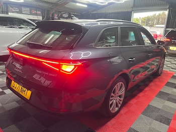 Used SEAT Leon 2021 for sale - 76088160: Photo