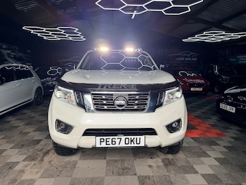 Used Nissan Navara 2017 for sale - 78483919: Photo