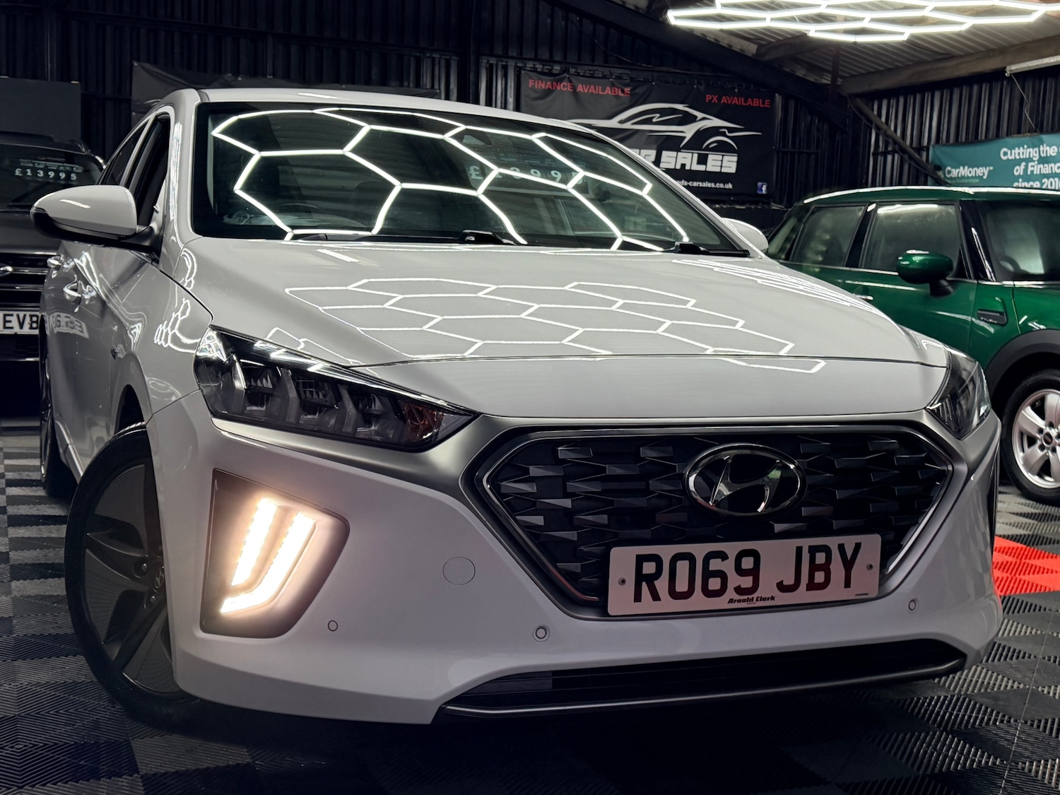 Used Hyundai IONIQ 2019 for sale - 76884676: Photo 1