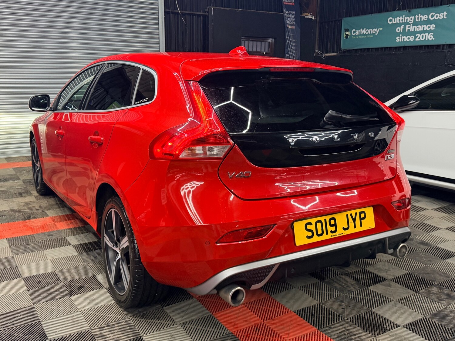 Used Volvo V40 2019 for sale - 78175489: Photo 10